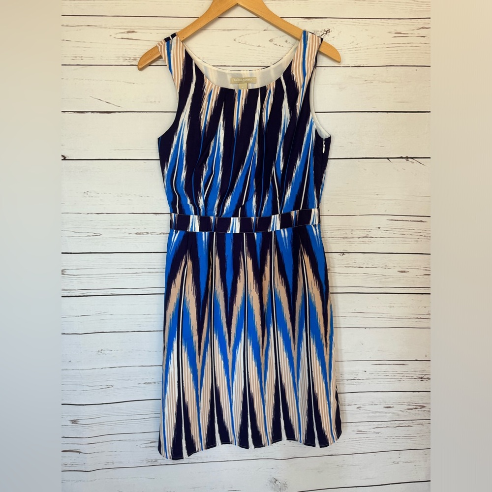 NWT Banana Republic Dress size 6 new blue tan resortwear